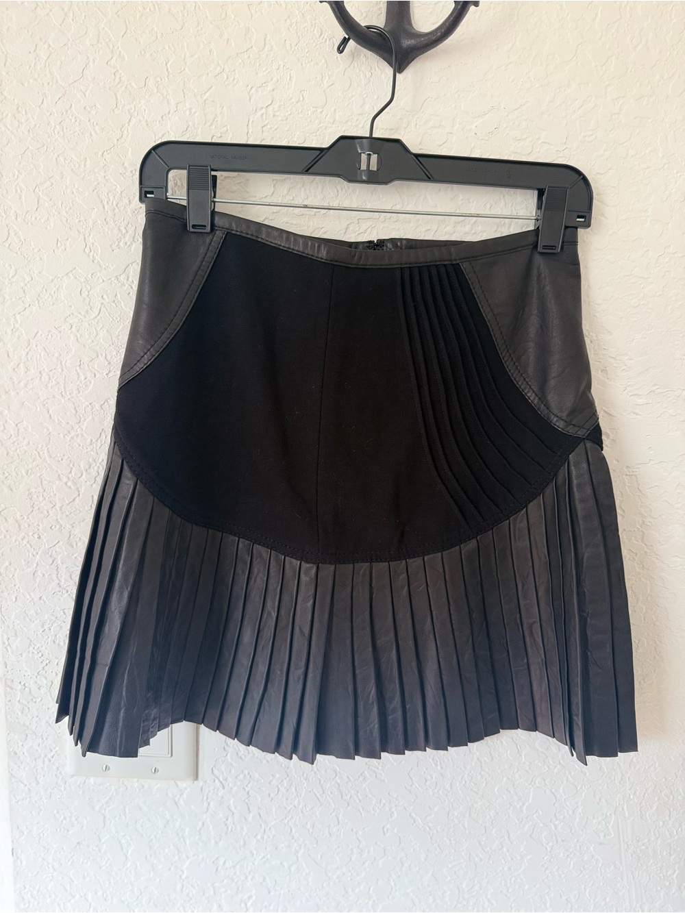 Catherine Malandrino Black Mixed-Media Pleated Mini Skirt